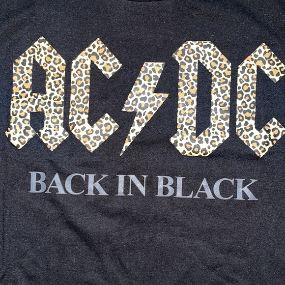 4 For $12 Womens Ac Dc Crop Tee - Picture 5 of 8